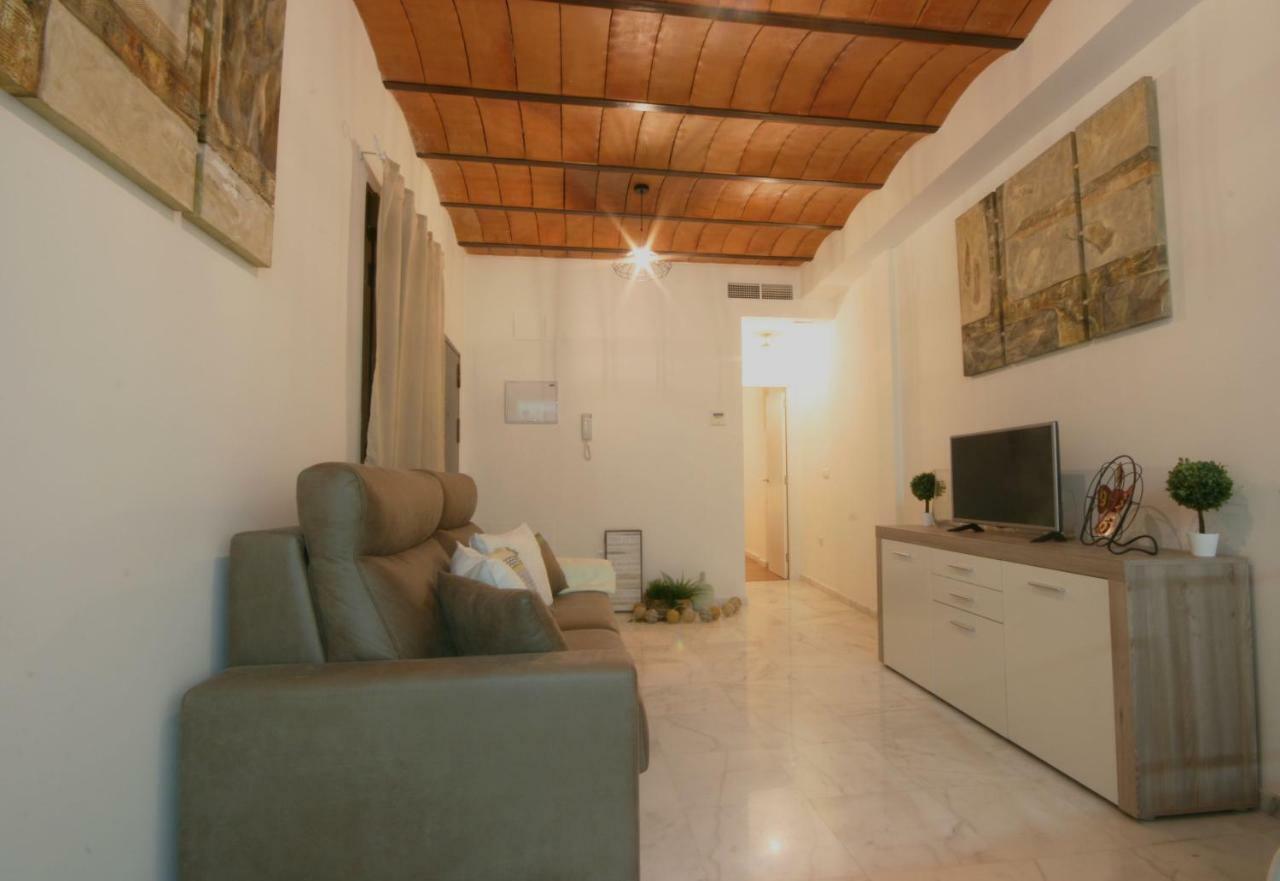 Apartamento Vacacional Carmona Apartment Exterior photo